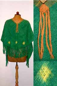 V-shaped shawl